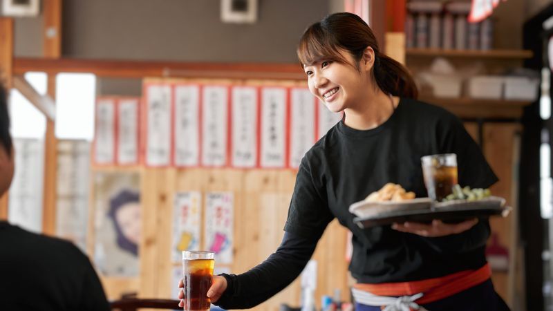 飲食店スタッフ　イメージ画像